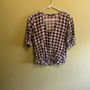 Abercrombie plaid top with front tie